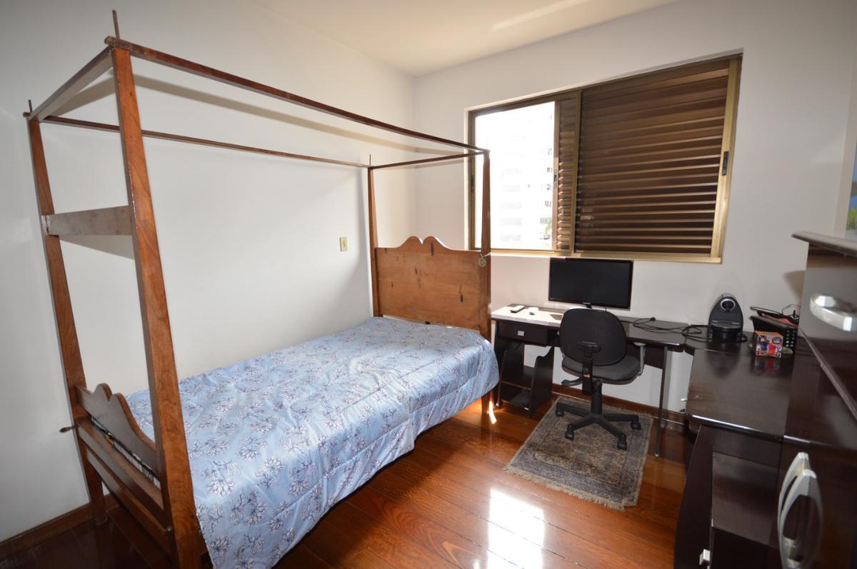 Apartamento, Sion, 4 Quartos, 3 Vagas, 1 Suíte