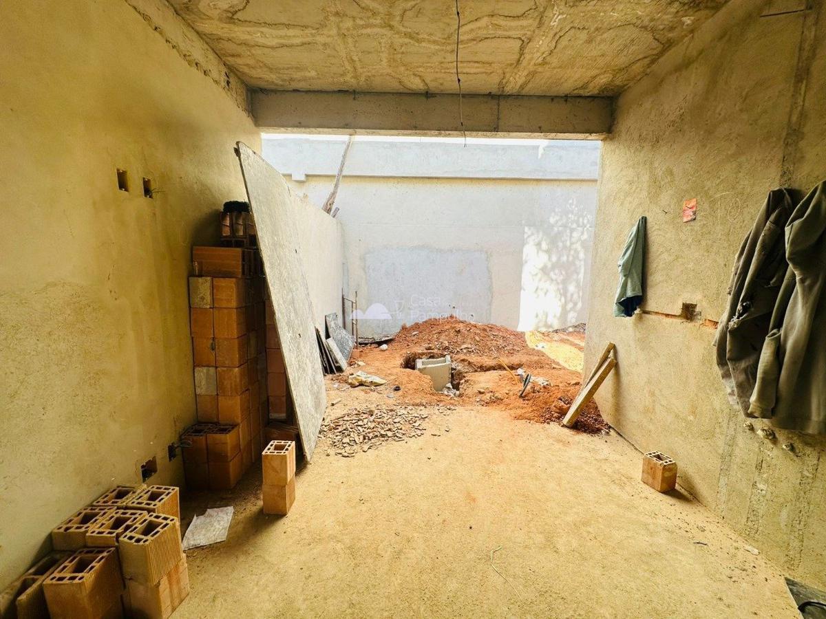 Casa, Planalto, 4 Quartos, 4 Vagas, 1 Suíte