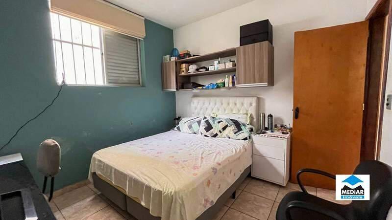 Casa, Buritis, 5 Quartos, 4 Vagas, 1 Suíte