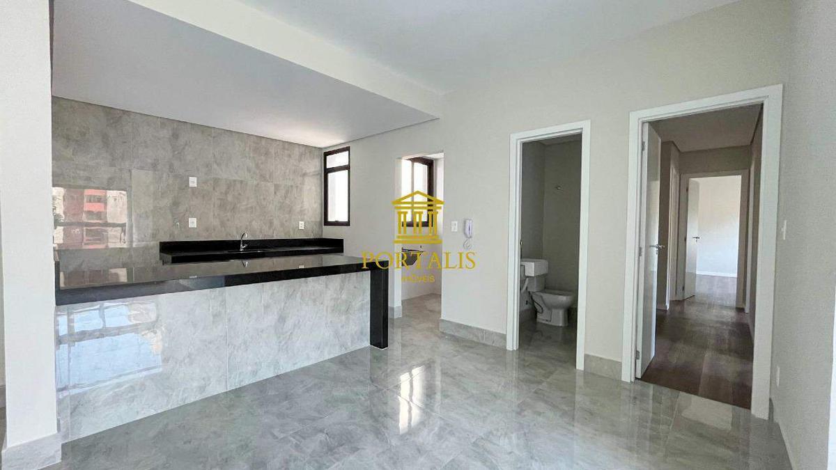 Apartamento, Castelo, 4 Quartos, 2 Vagas, 2 Suítes