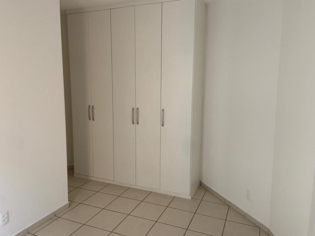 Apartamento, Estoril, 2 Quartos, 1 Vaga