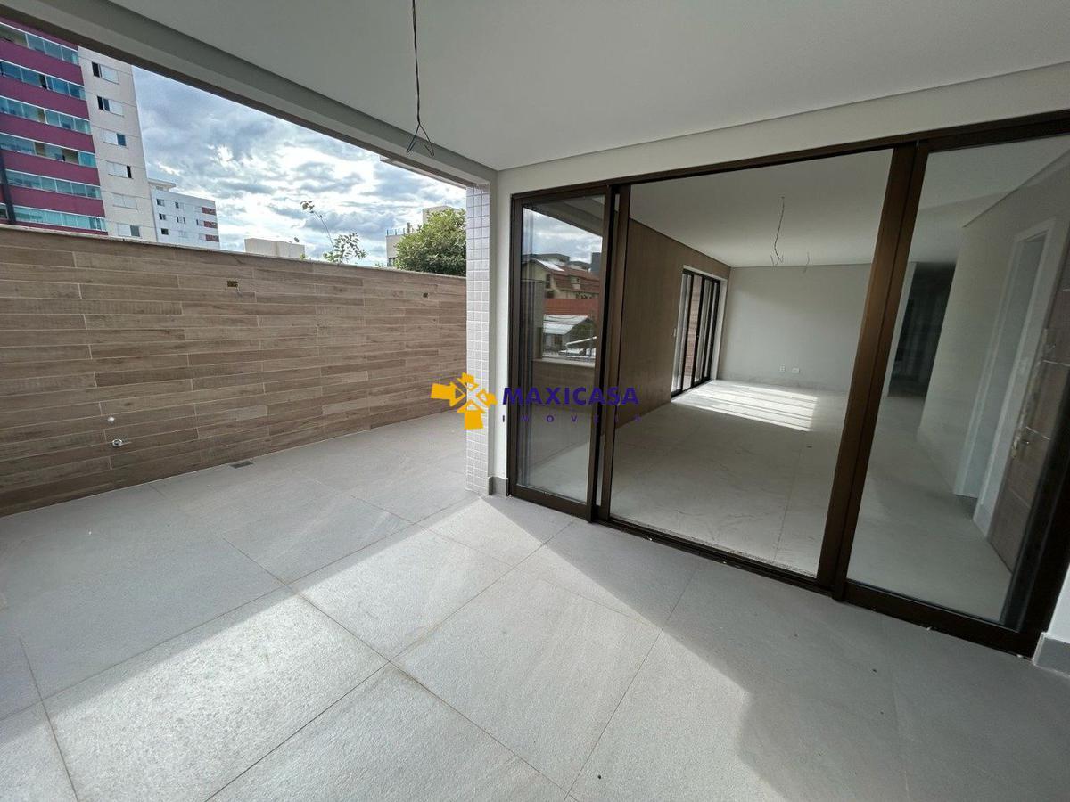 Apartamento, Jaraguá, 4 Quartos, 3 Vagas, 2 Suítes