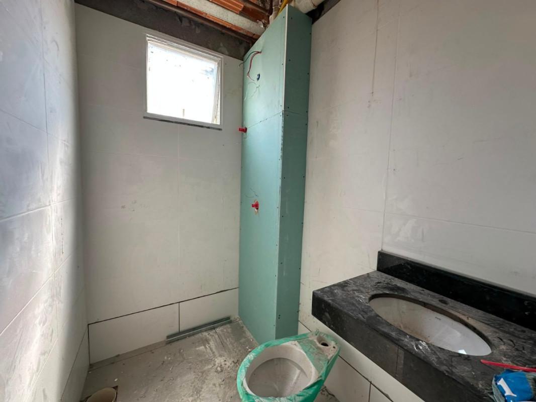 Apartamento, Miramar (barreiro), 2 Quartos, 1 Vaga