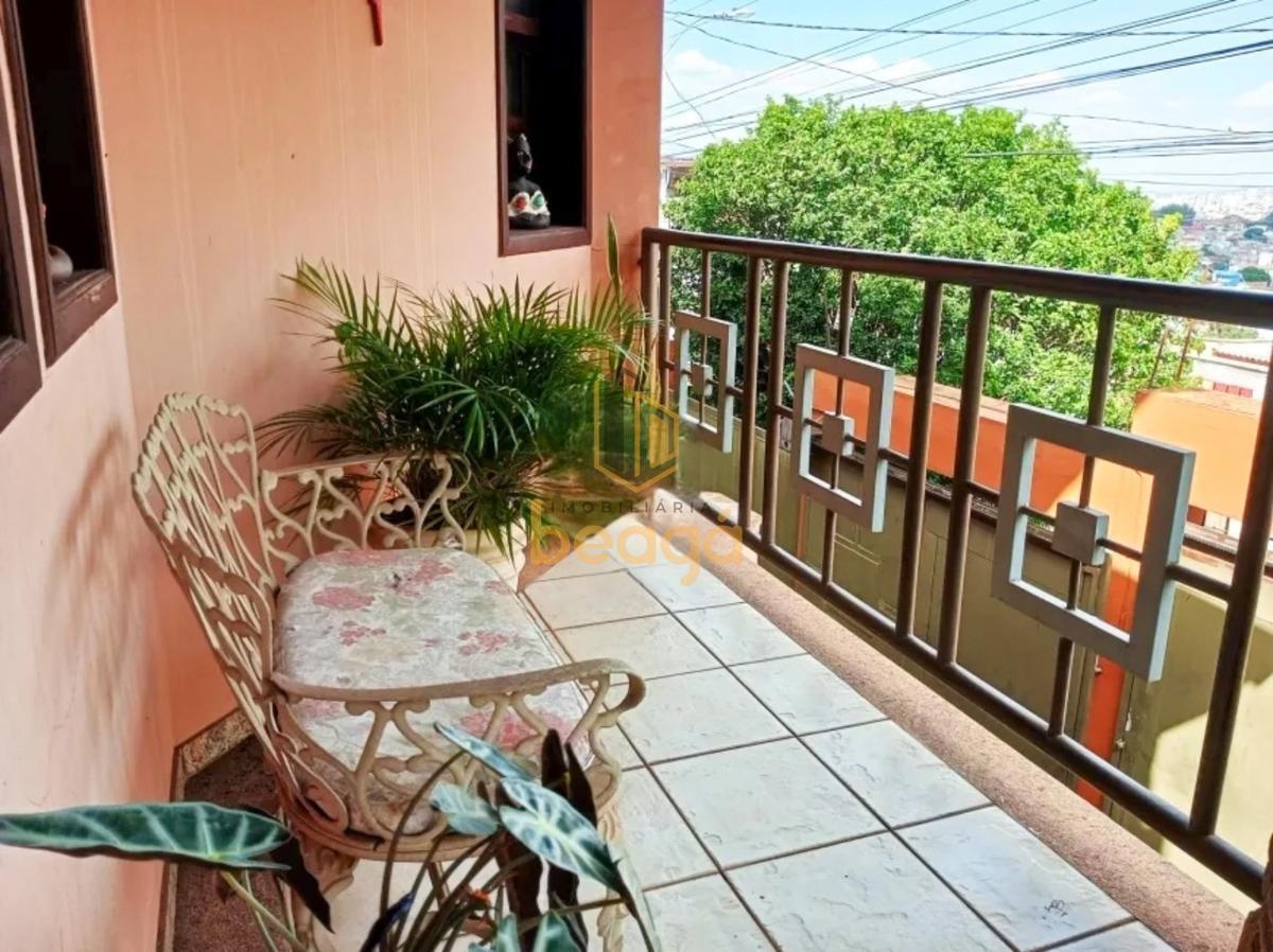 Casa, Alto dos Pinheiros, 4 Quartos, 4 Vagas, 1 Suíte