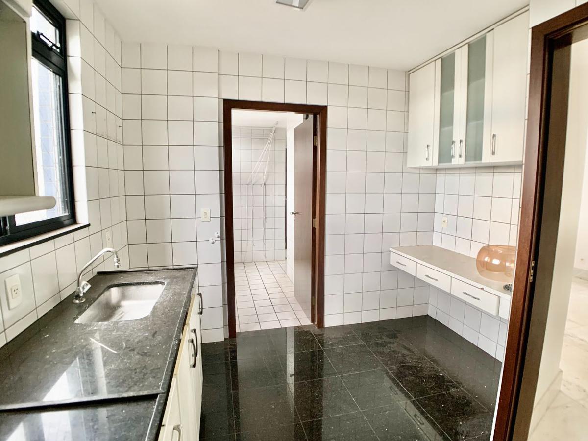Apartamento, Funcionários, 3 Quartos, 2 Vagas, 1 Suíte