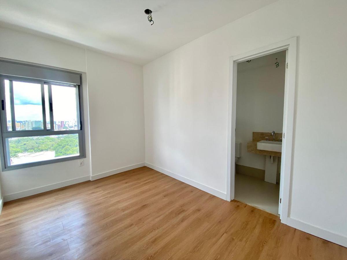 Apartamento, Funcionários, 3 Quartos, 2 Vagas, 3 Suítes