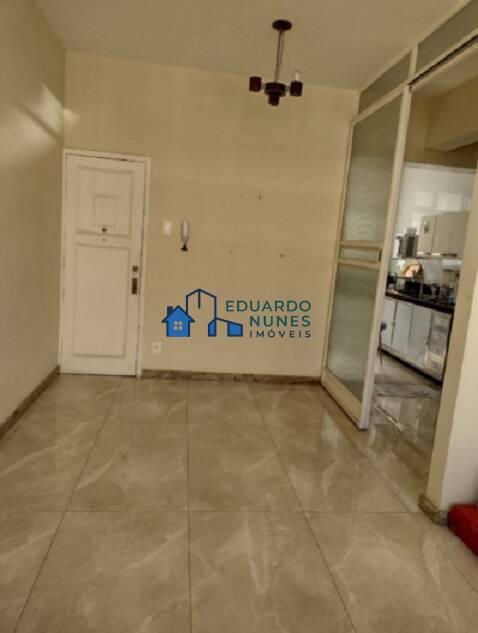 Apartamento, Centro, 3 Quartos, 0 Vaga, 1 Suíte