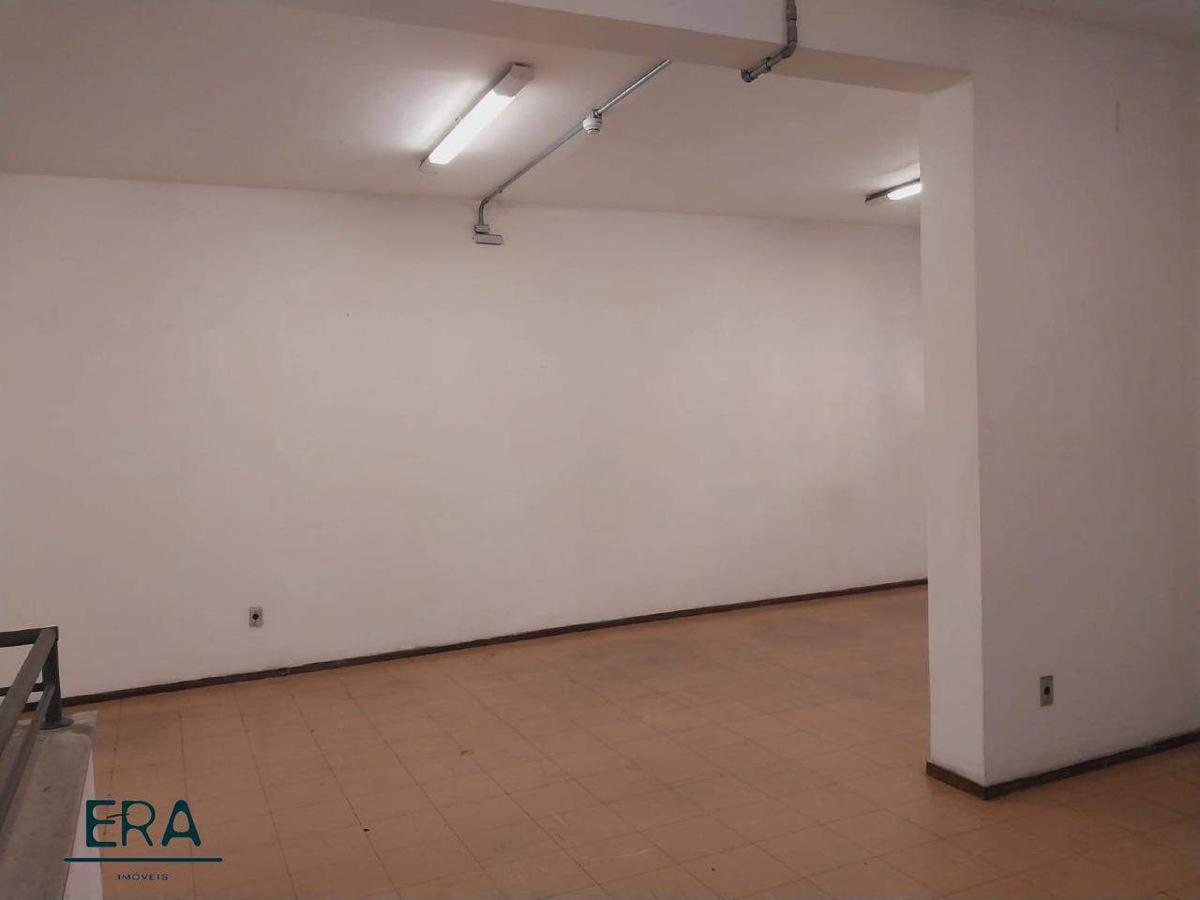 Andar, Centro, 0 Quarto, 0 Vaga