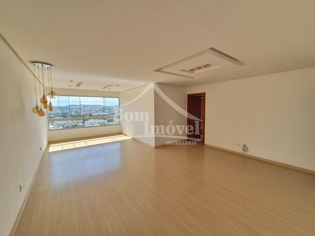 Apartamento, Centro, 1 Quarto, 3 Vagas, 2 Suítes