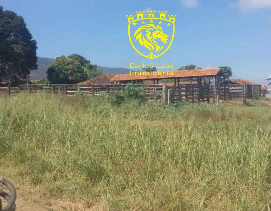 Fazenda, Centro, 3 Quartos, 4 Vagas, 1 Suíte