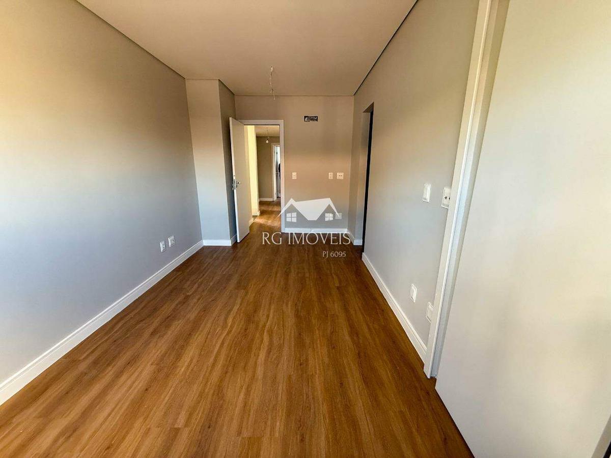 Apartamento, Barreiro, 3 Quartos, 3 Vagas, 3 Suítes
