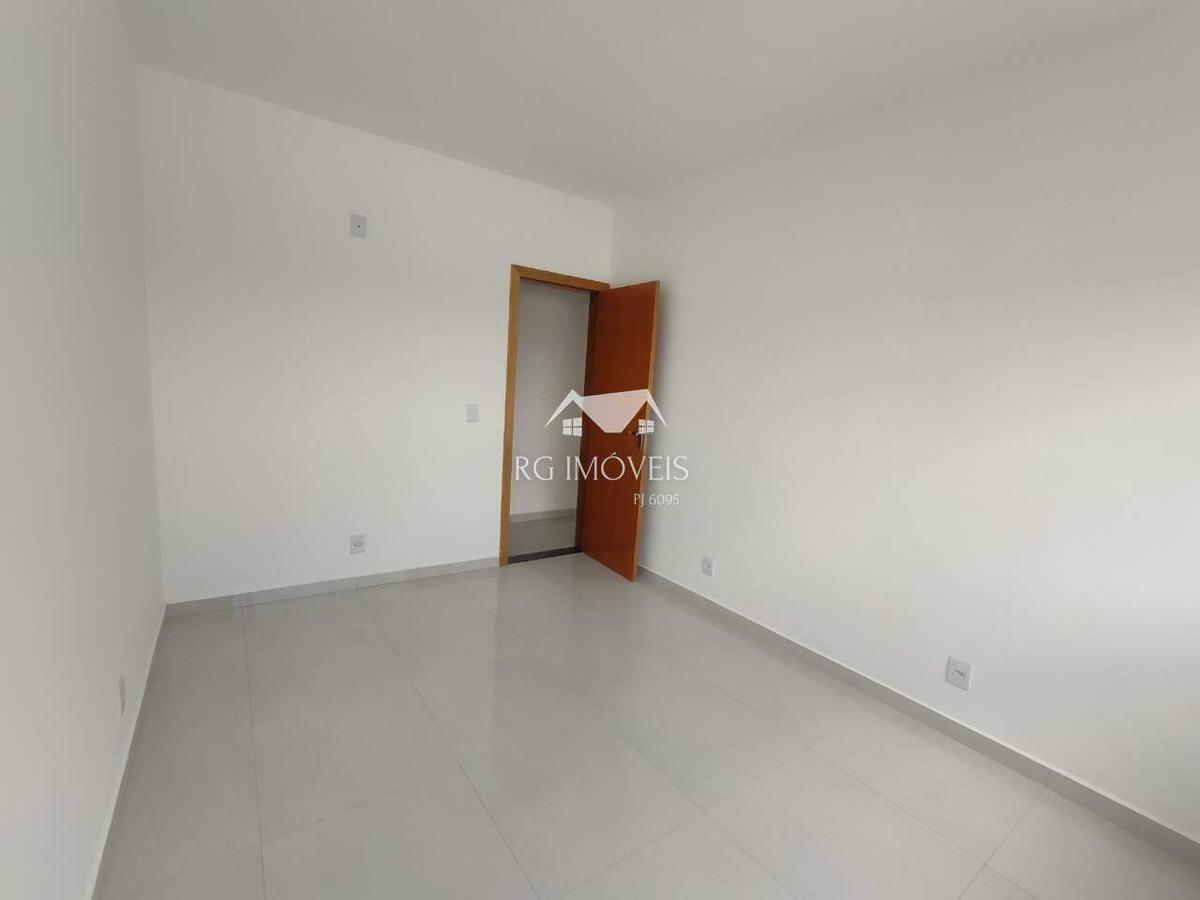 Casa, Masterville, 3 Quartos, 2 Vagas, 1 Suíte