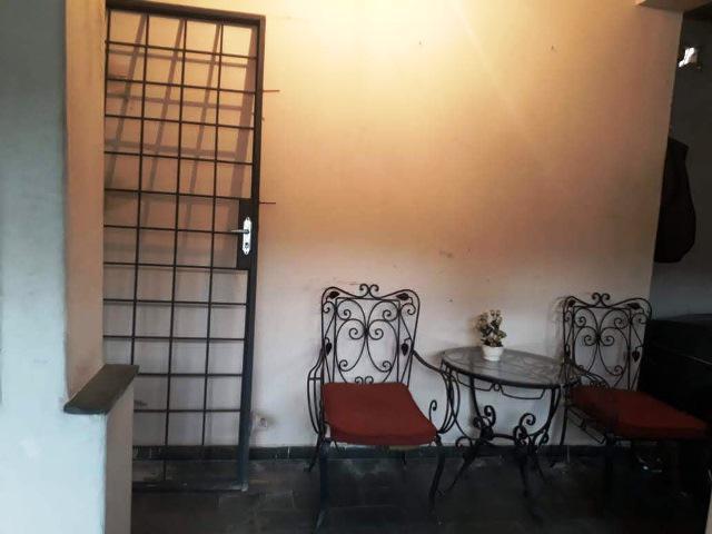 Casa, Carlos Prates