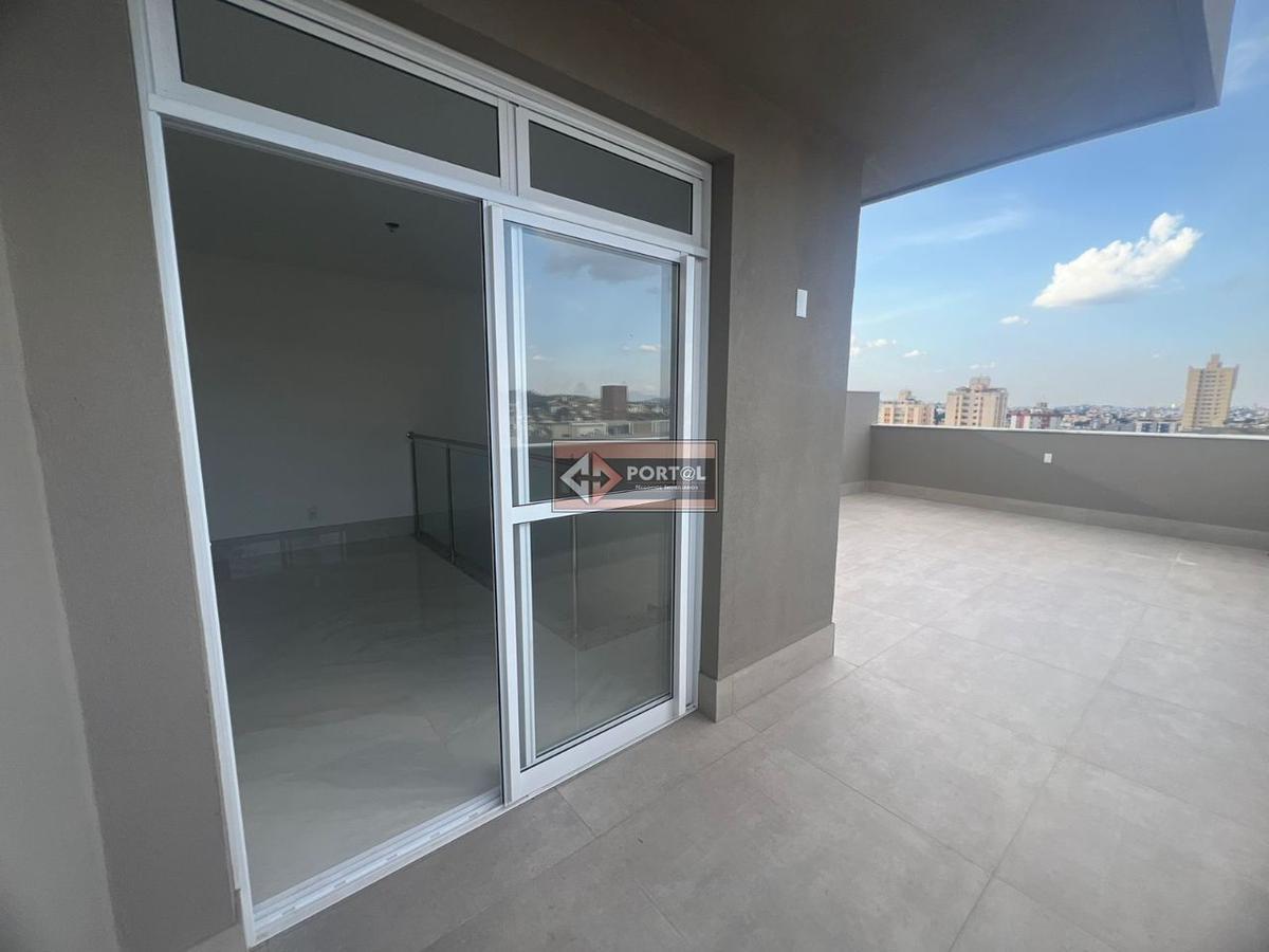 Cobertura, Santa Efigênia, 3 Quartos, 3 Vagas, 1 Suíte