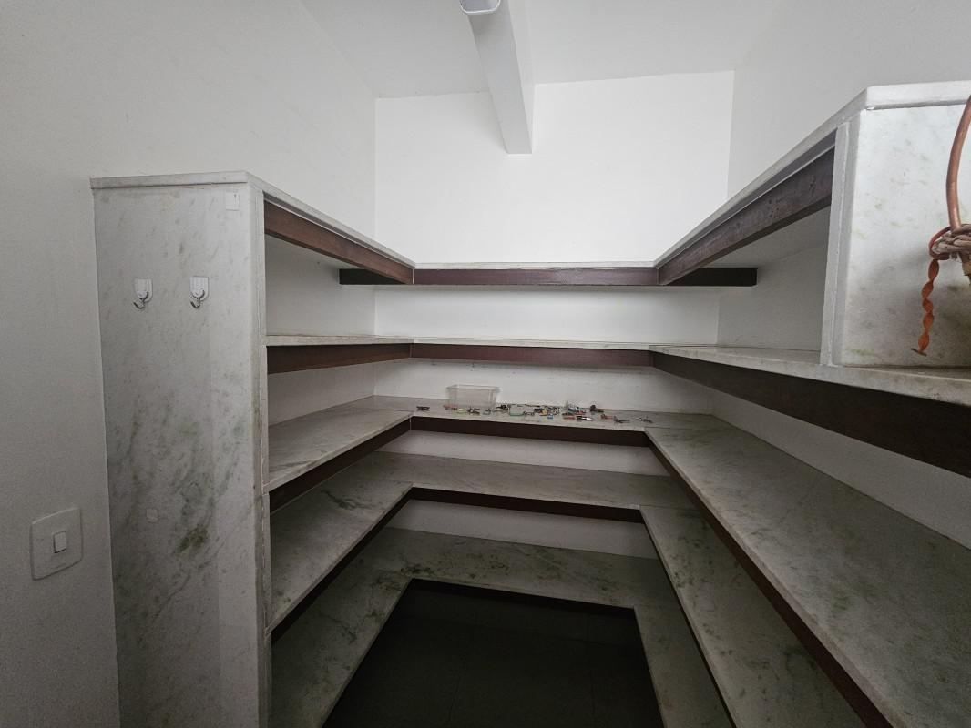 Casa, Fernão Dias, 5 Quartos, 4 Vagas, 5 Suítes