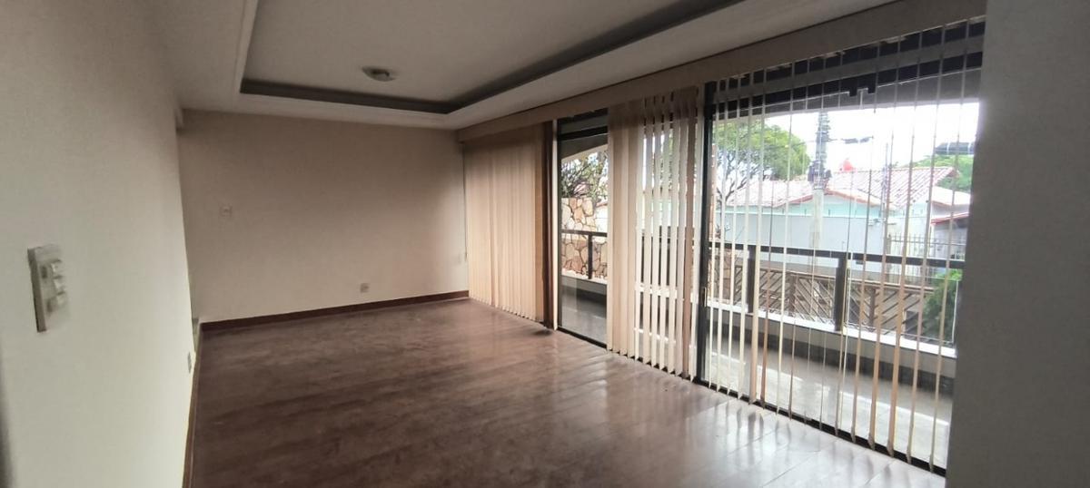 Casa, Itapoã, 5 Quartos, 4 Vagas, 1 Suíte