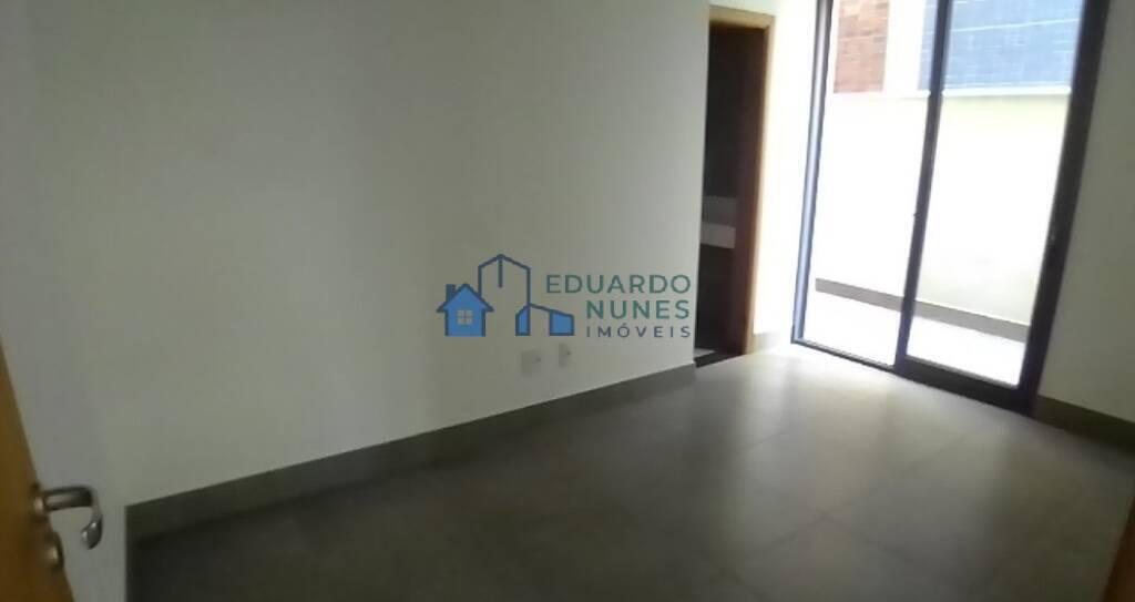 Apartamento, Funcionários, 2 Quartos, 2 Vagas, 1 Suíte