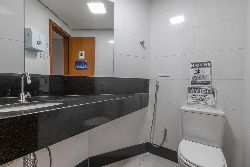 Sala, Vila da Serra, 0 Quarto, 7 Vagas