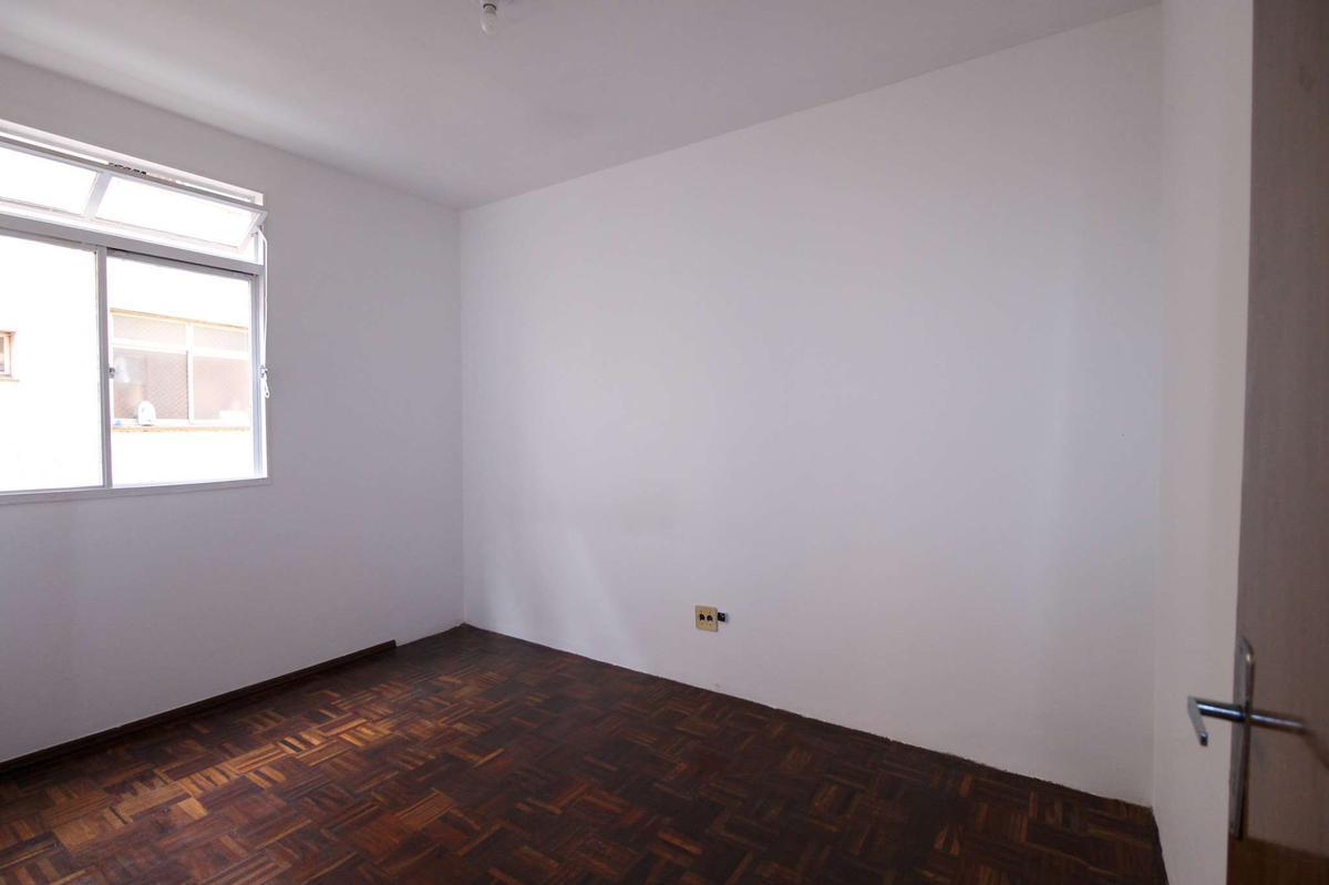 Apartamento, Estoril, 3 Quartos, 1 Vaga