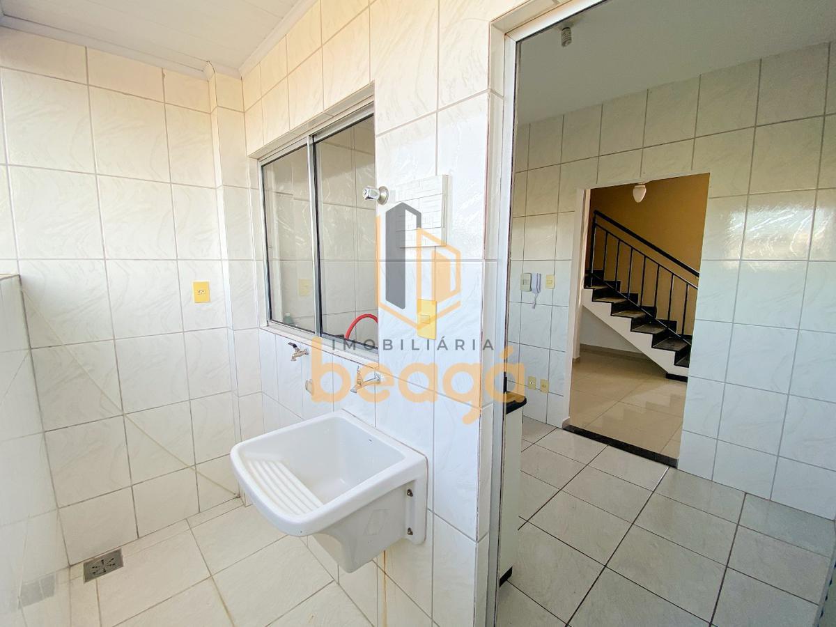 Cobertura, Pedra Azul, 3 Quartos, 2 Vagas, 1 Suíte