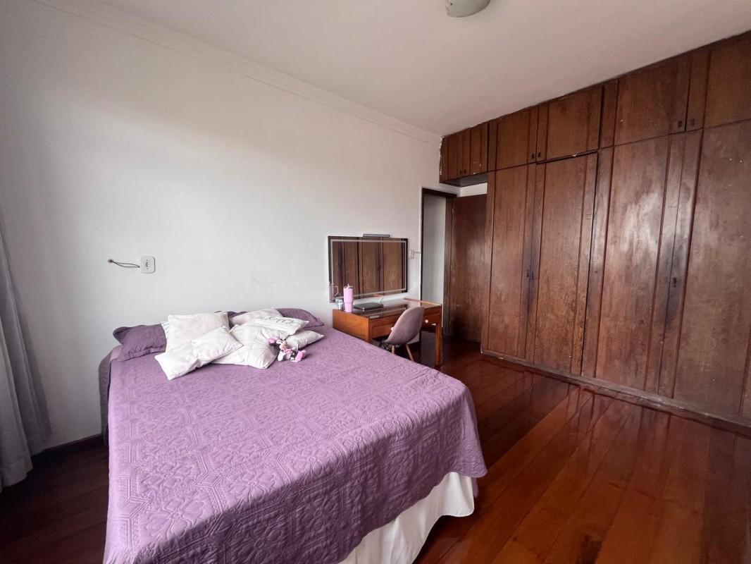 Casa, Santa Helena, 3 Quartos, 4 Vagas, 1 Suíte