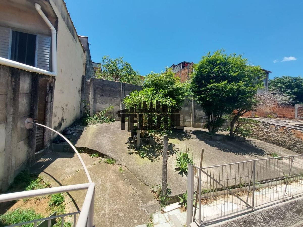 Casa, Jardim Mont Serrat, 2 Quartos, 2 Vagas