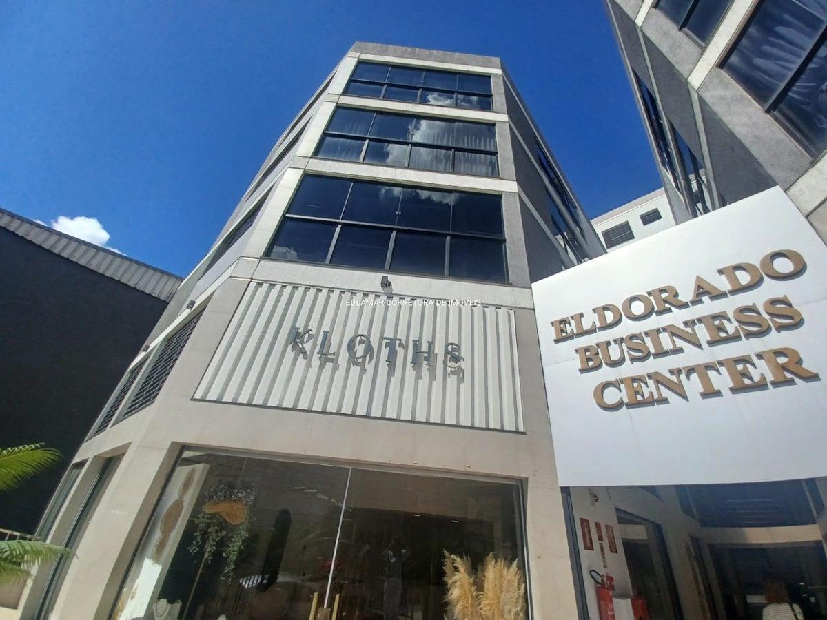 Galpão, Glória, 0 Quarto, 4 Vagas