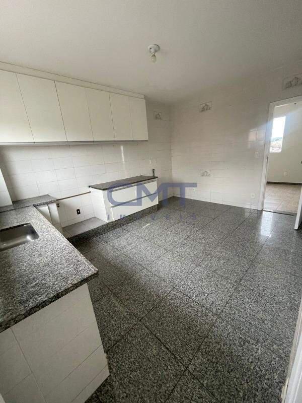 Apartamento, Sagrada Família, 4 Quartos, 2 Vagas, 2 Suítes