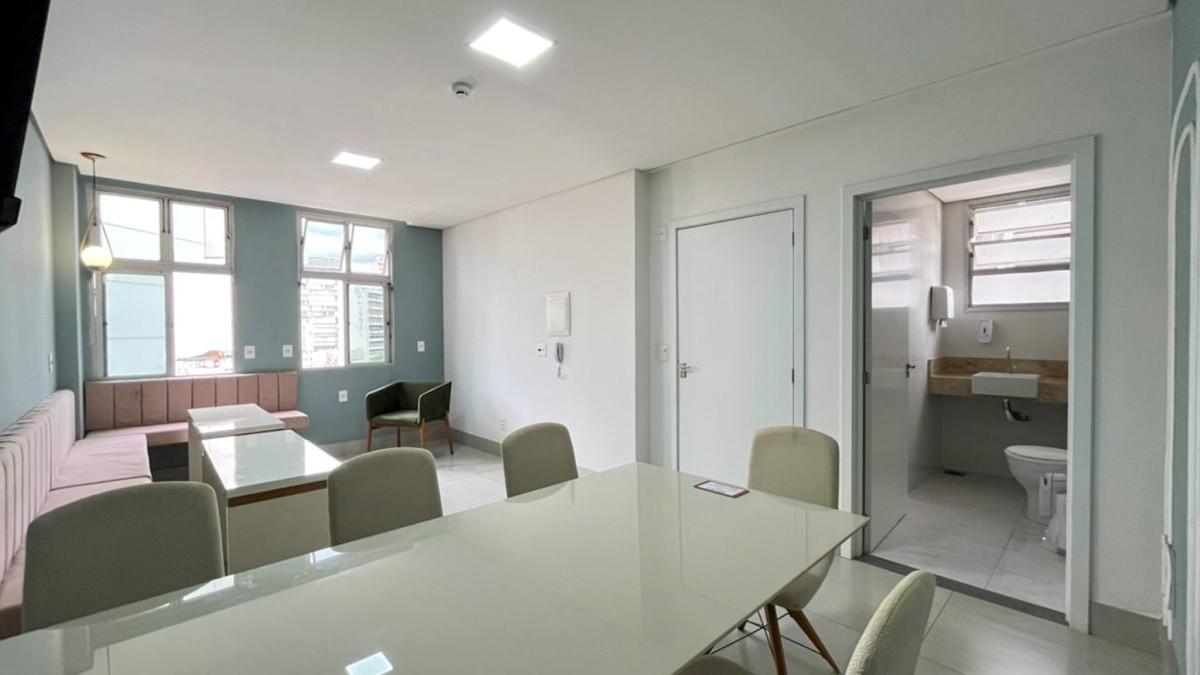 Apartamento, Centro, 2 Quartos, 0 Vaga, 1 Suíte