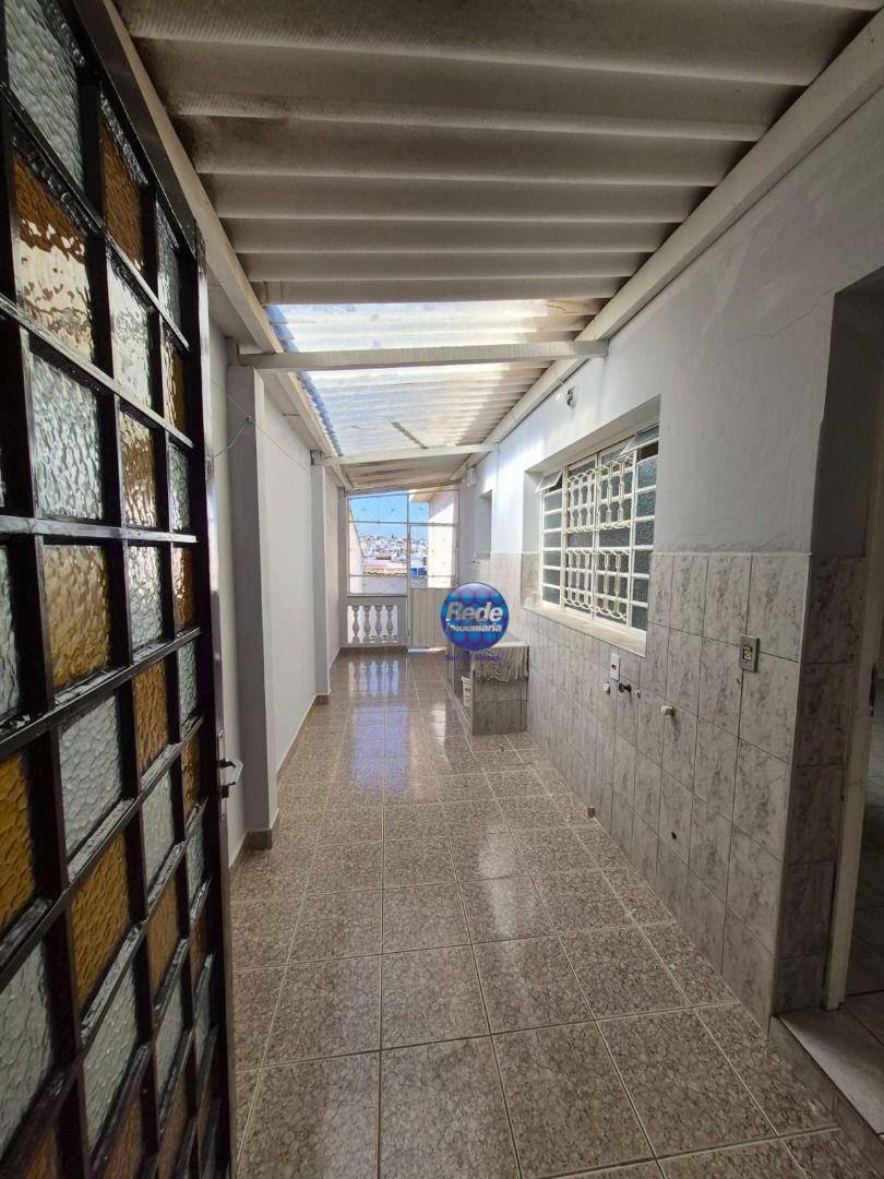 Casa, Jardim Cidade Nova, 3 Quartos, 2 Vagas, 1 Suíte
