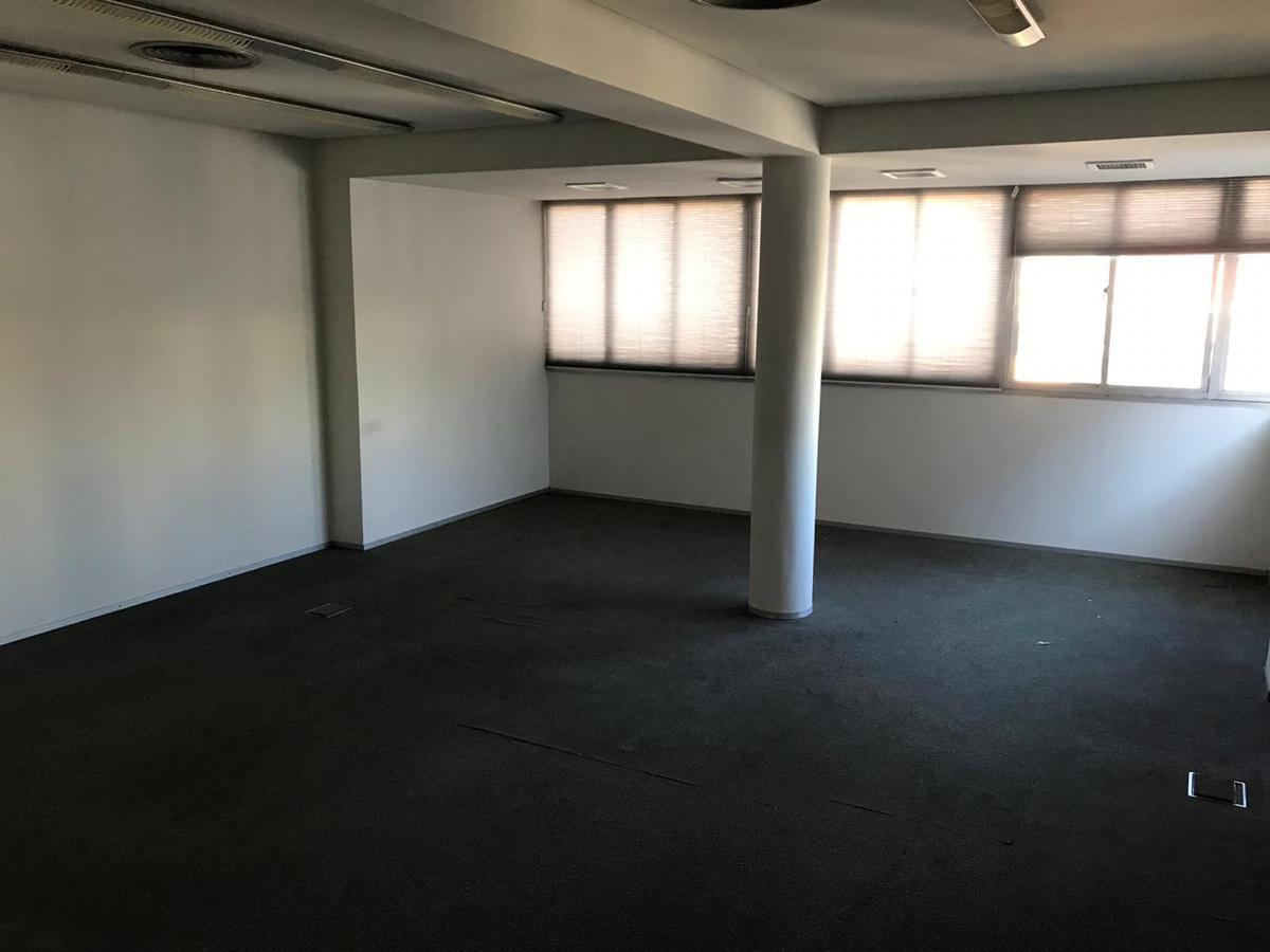 Andar, Centro, 0 Quarto, 0 Vaga