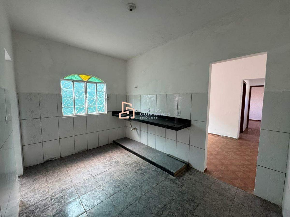 Casa, Milionários, 2 Quartos, 4 Vagas