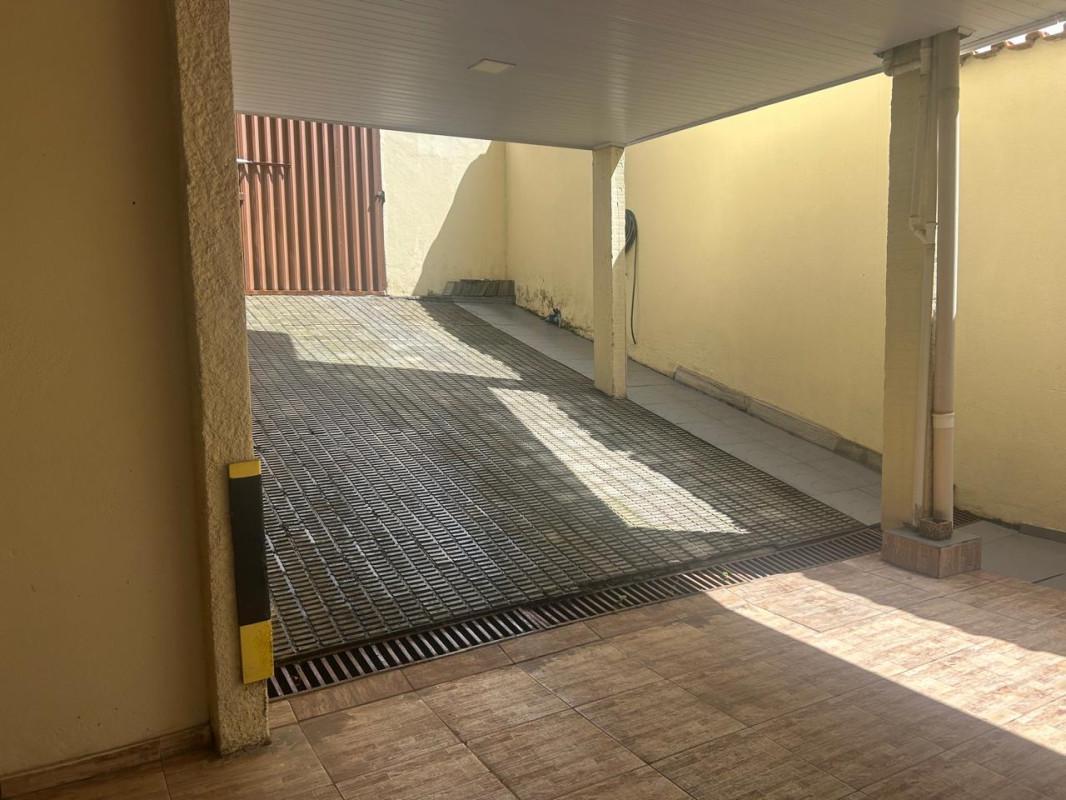 Casa, Diamante, 5 Quartos, 4 Vagas, 2 Suítes