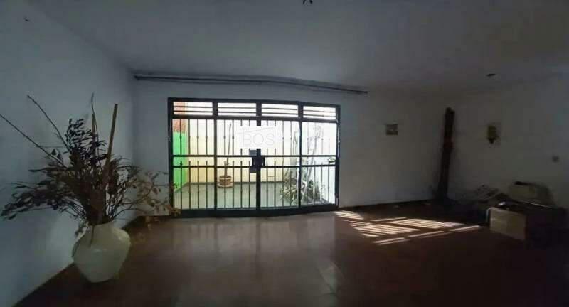 Casa, Cidade Nova, 5 Quartos, 3 Vagas, 1 Suíte