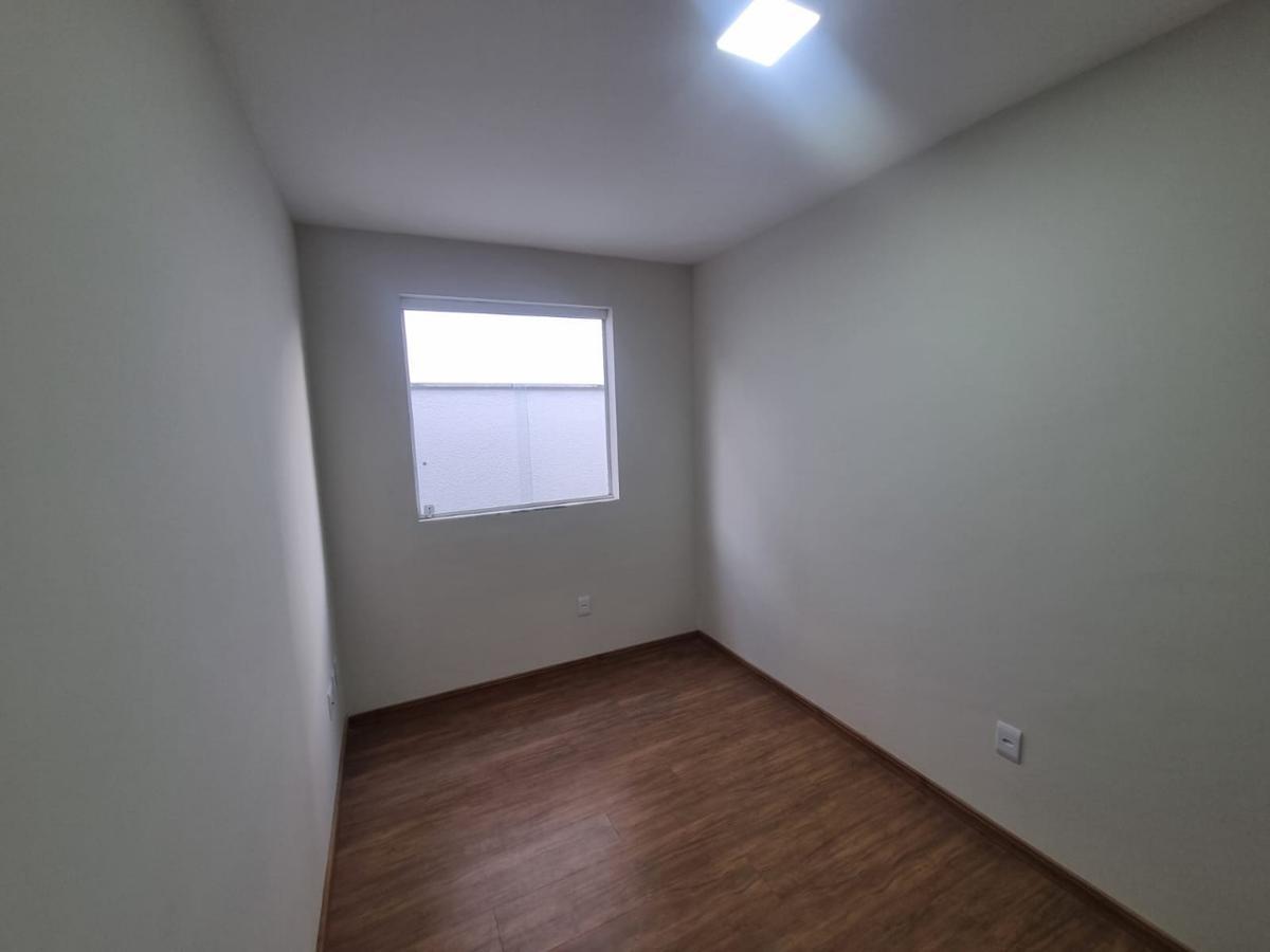Casa, Itapoã, 3 Quartos, 2 Vagas, 1 Suíte