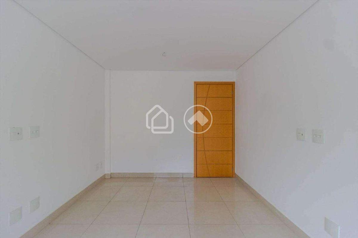 Apartamento, Serrano, 3 Quartos, 2 Vagas, 1 Suíte