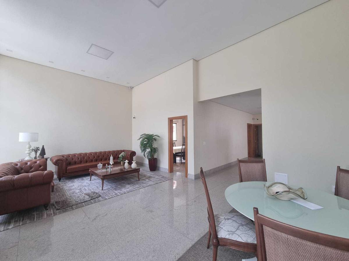 Casa, Jardim Riacho das Pedras, 5 Quartos, 10 Vagas, 2 Suítes