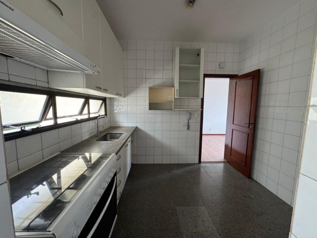 Apartamento, Serra, 4 Quartos, 2 Vagas, 1 Suíte