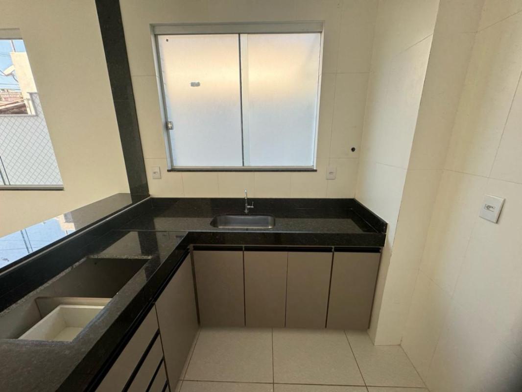 Apartamento, Miramar (barreiro), 3 Quartos, 2 Vagas, 1 Suíte