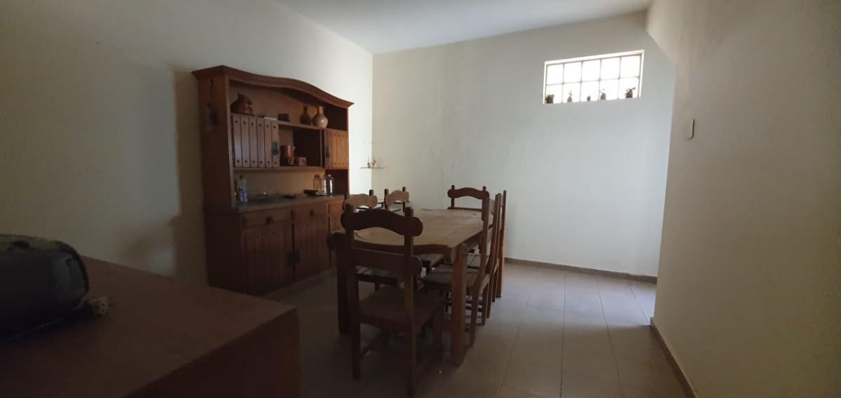 Quitinete, Prado, 6 Quartos, 0 Vaga