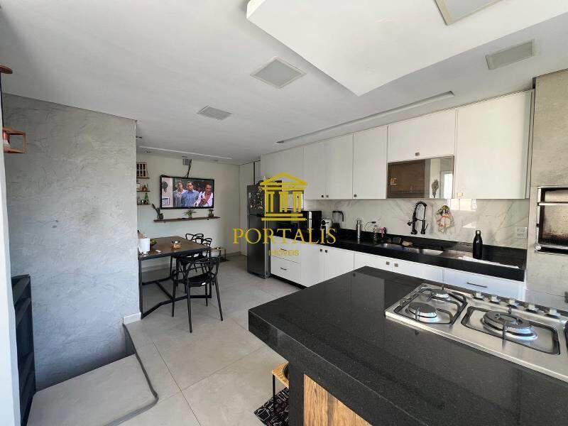 Cobertura, Fernão Dias, 3 Quartos, 2 Vagas, 1 Suíte