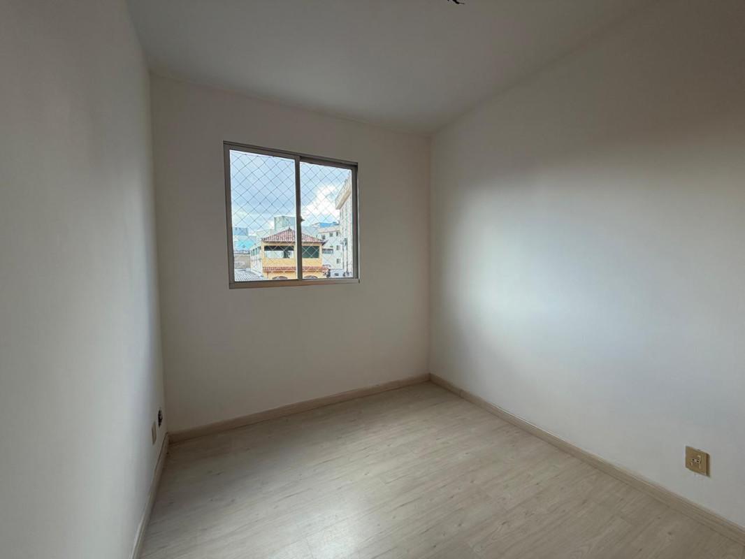 Apartamento, Sagrada Família, 2 Quartos, 1 Vaga