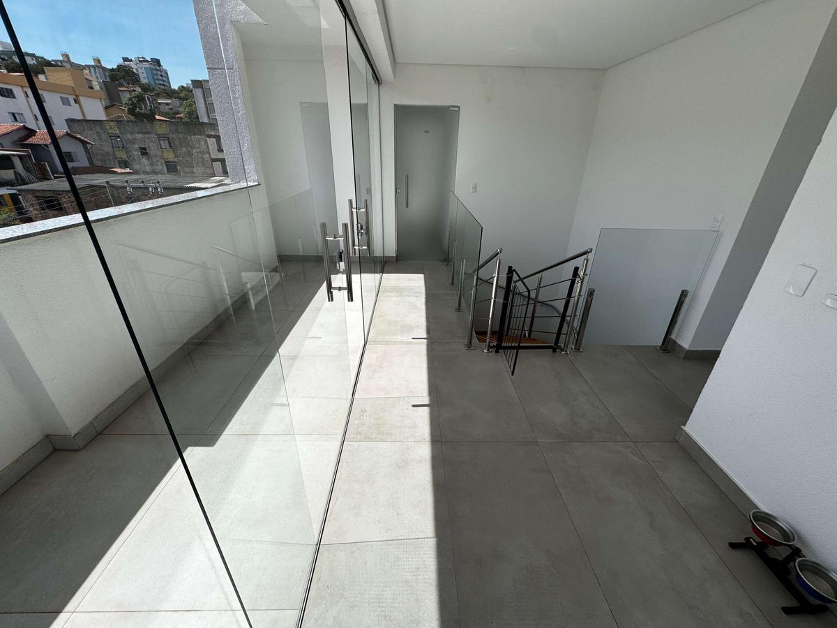 Cobertura, Sagrada Família, 2 Quartos, 2 Vagas, 1 Suíte