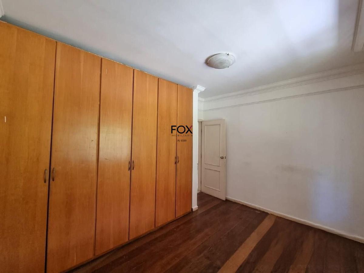 Casa, Estoril, 6 Quartos, 3 Vagas, 1 Suíte