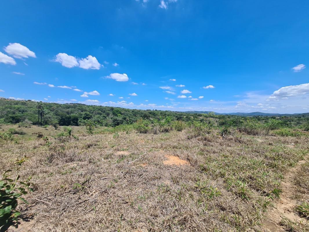 Lote, Novo Retiro, 0 Quarto, 0 Vaga