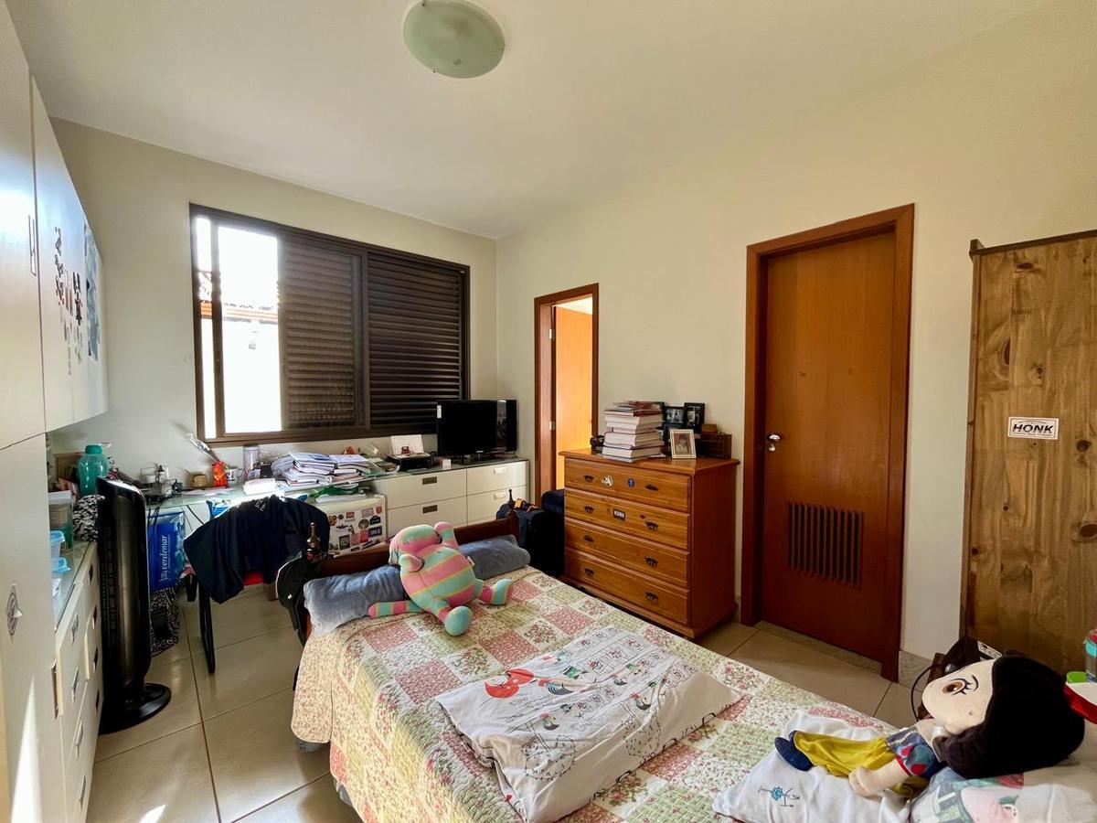 Casa, Anchieta, 4 Quartos, 6 Vagas, 4 Suítes