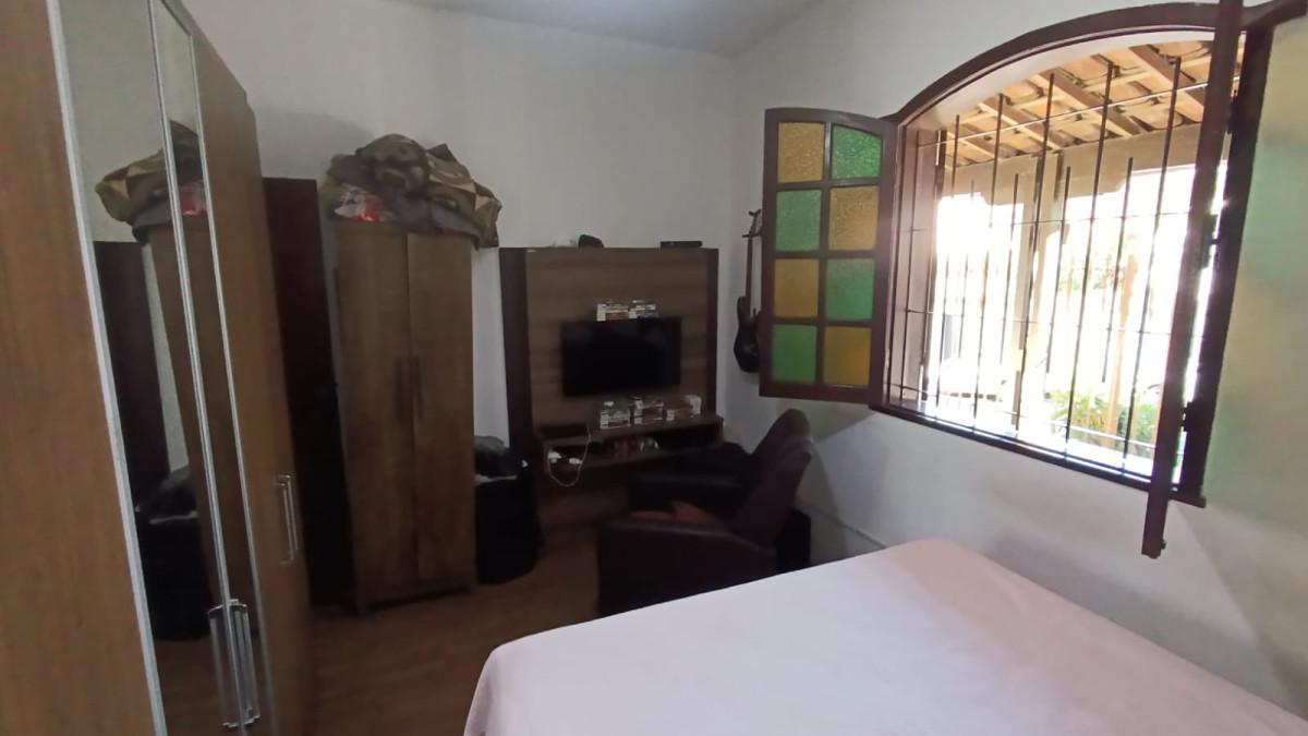 Casa, Caiçaras, 3 Quartos, 4 Vagas, 1 Suíte