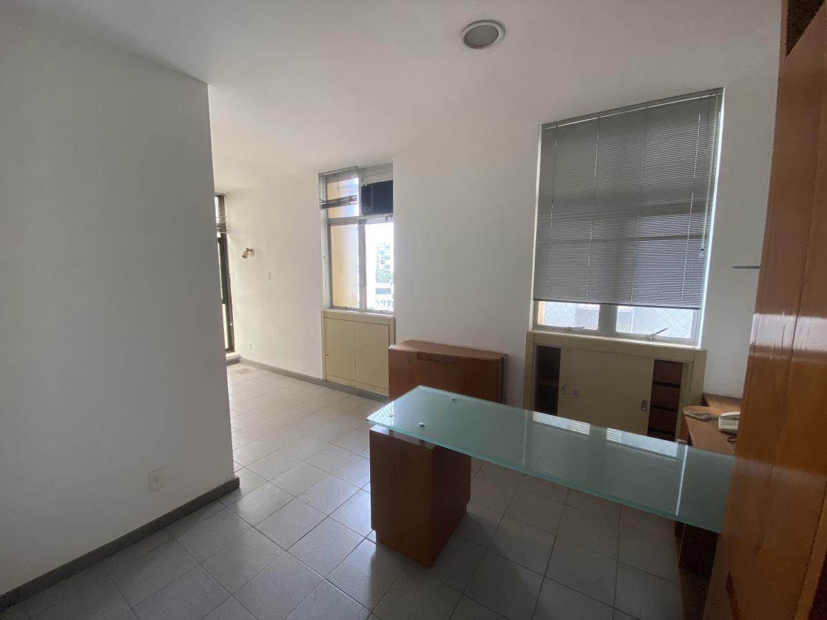 Sala, Santa Efigênia, 0 Quarto, 1 Vaga, 1 Suíte
