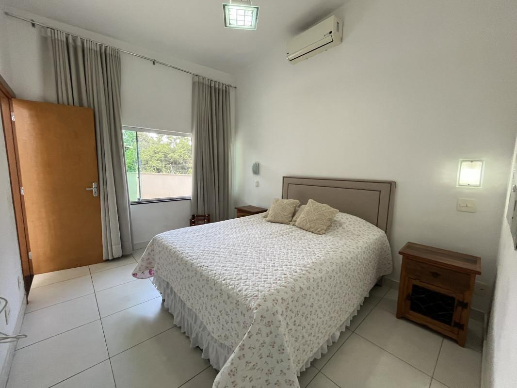Casa, Arquipélago Verde, 4 Quartos, 6 Vagas, 1 Suíte