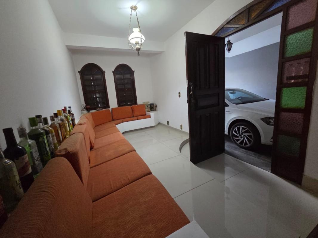 Casa, Coqueiros, 4 Quartos, 1 Vaga, 1 Suíte